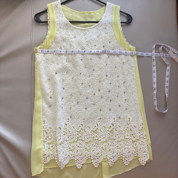 Top - Picture 3 of 6